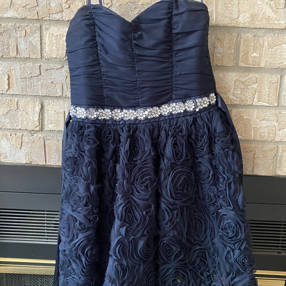 Pretty navy dress